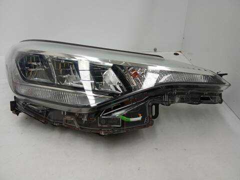 Foto 3ª: Faro Derecho Toyota CHR 1.8 HYBRID ZYX10_ ZYX11_) 122CV 90KW [2ZR-FXE] (2022)