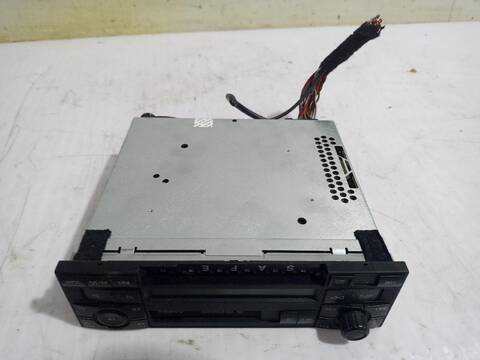 Foto 3ª: Sistema Audio Radio CD Volkswagen Passat ADVANCE 131CV [AVF] (2000)