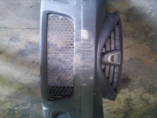 Foto 2ª: Paragolpes Delantero Dacia Logan BASICO 68CV 50KW [K9K K7] (2012)