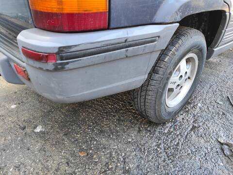 Foto 3ª: Paragolpes Trasero Jeep Grand Cherokee S01 (1995)