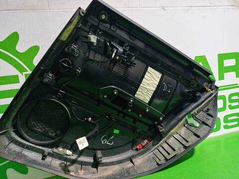 Foto 2ª: Tapizados Cartoneras Audi A4 2.5 TDI 120KW) BERLINA 163CV (2004)