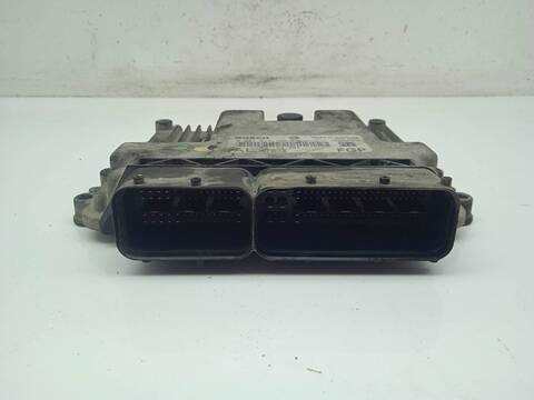 Centralita Motor ECU Opel Astra 1.9 16V CDTI CAT Z 19 DTH - LRD) BERLINA 150CV 110KW