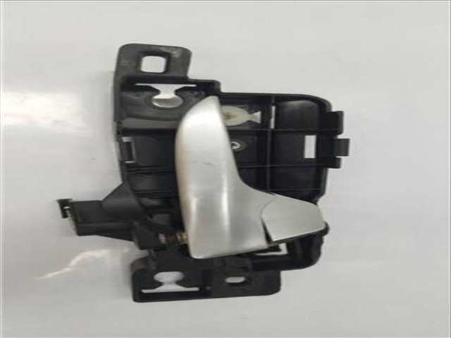Maneta Interior Delantera Derecha Ford EcoSport VERSION INDEFINIDA