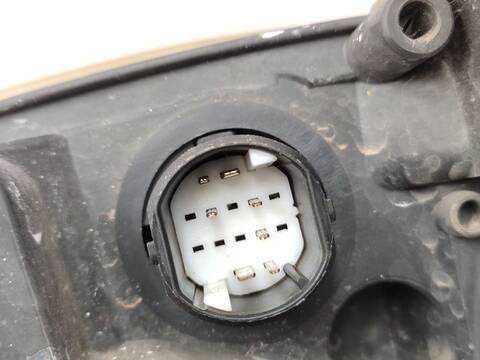 Foto 3ª: Faro Derecho Fiat Bravo 1.9 D MULTIJET 198AXB1A) 120CV 88KW [192A8000] (2007)