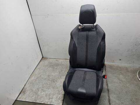 Foto 2ª: Asiento Delantero Derecho Peugeot 3008 GT LINE 131CV 96KW [YH01] (2018)
