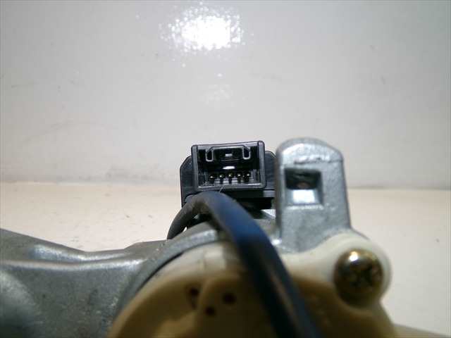Foto 4ª: Antirrobo Toyota Yaris 1.4 D 1999-2005 [1NDTV] (2004)