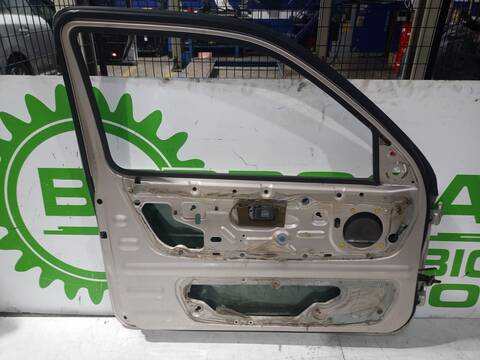 Foto 3ª: Puerta Delantera Izquierda Land Rover Freelander E TARGA 112CV 82KW [204D3] (2002)