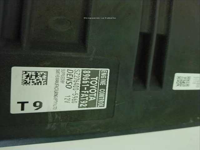 Foto 3ª: Centralita Motor ECU Toyota Hilux 2.4 D GUN112_ GUN122_ GUN135_) (2015)