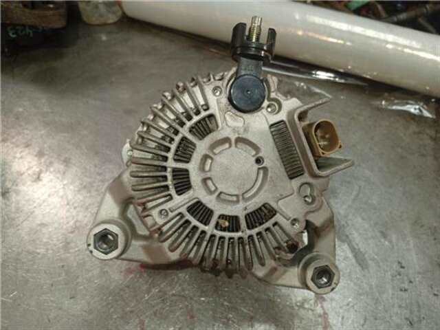Foto 3ª: Alternador Jaguar XE 2.0 HSE [2.0 LTR. - 132 KW DIESEL CAT]