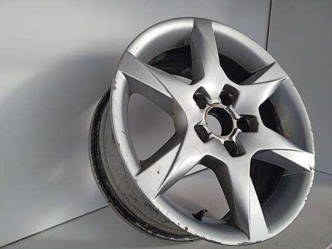 Foto 3ª: LLanta Aleacion Audi A6 2.4 121KW) BERLINA 165CV [APS] (2000)