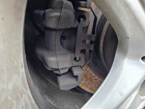 Foto 4ª: Pinza Freno Trasera Izquierdo Bmw Serie 3 315 316D 116CV 85KW [N47D20C] (2013)