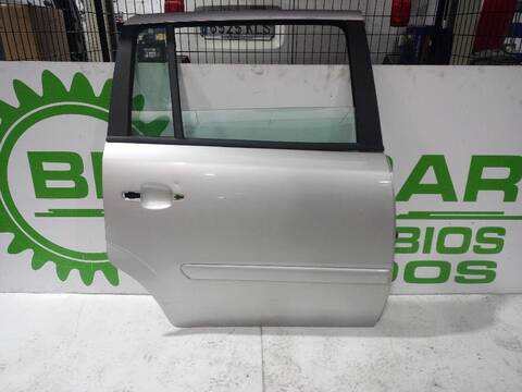 Puerta Trasera Derecha Opel Zafira COSMO 120CV