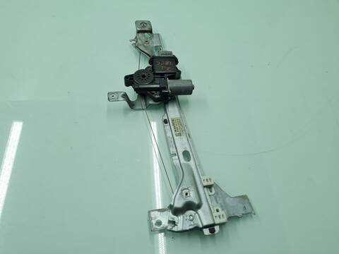Elevalunas Manual Trasero Izquierdo Peugeot 3008 PREMIUM 120CV 88KW