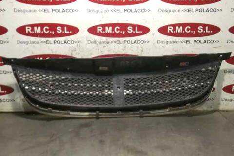 Foto 2ª: Rejilla Delantera Chevrolet Nubira SE BERLINA 109CV 80KW [F16D3] (2007)
