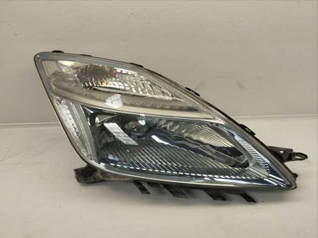 Faro Derecho Toyota Prius 1.5 CAT 78CV 57KW