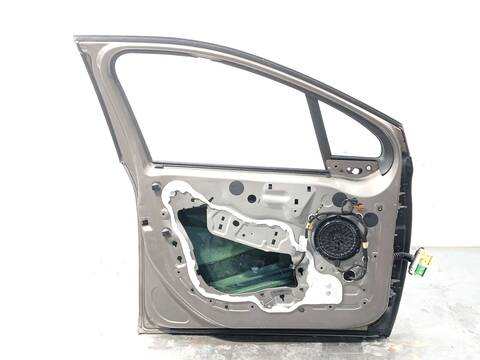 Foto 4ª: Puerta Delantera Izquierda Peugeot 2008 1.6 BLUEHDI 120 120CV 88KW [BHZ] (2017)