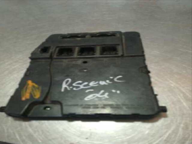 Foto 3ª: Caja Reles Fusibles Renault Scenic 98CV 72KW JA..)
