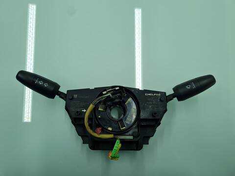 Foto 4ª: Mando Multifuncion Opel Corsa CATCH ME 75CV 55KW [A13DTC] (2011)
