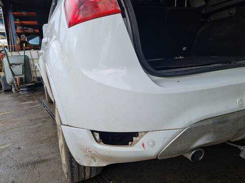 Foto 3ª: Paragolpes Trasero Ford Kuga TITANIUM S 4X2 140CV 103KW [UFDA] (2010)