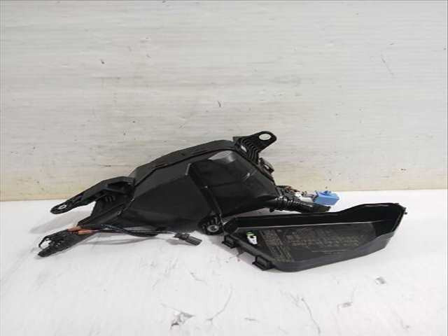 Foto 3ª: Caja Reles Fusibles Toyota Rav4 2.0 MXAA52) 175CV [M20A-FKS] (2018)