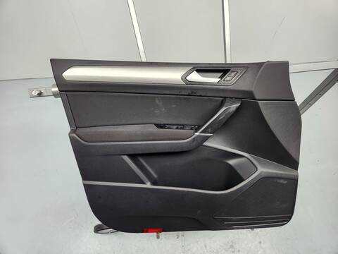 Foto 4ª: Tapizados Cartoneras Volkswagen Touran LIFE 149CV 110KW [DXPA] (2024)
