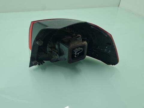 Foto 2ª: Piloto Trasero Izquierdo Volkswagen Golf SPORT 105CV 77KW [CAY] (2009)