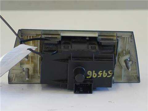 Foto 2ª: Mando Multifuncion Bmw Serie 3 315 2.0 320D 163CV 120KW [M47 D20 (20 4 D4)] (2006)