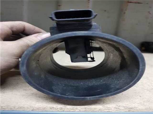 Foto 3ª: Caudalimetro Nissan Interstar 2.5 CABINA SIMPLE L3H1 3.5T [2.5 LTR. - 88 KW DCI DIESEL CAT] [G9UA6]