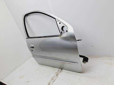 Foto 3ª: Puerta Delantera Derecha Peugeot 206 1.4 HDI 68CV 50KW [8HR] (2012)