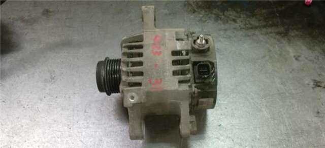 Foto 2ª: Alternador Toyota Auris 1.6 LUNA [1.6 LTR. - 90 KW 16V CAT] [1ZR]