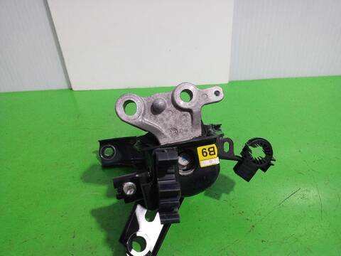 Foto 3ª: Soporte Motor Toyota Auris HYBRID FEEL EDITION 136CV (2013)