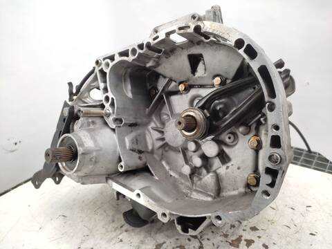 Foto 3ª: Caja Cambios Renault Clio 1.9 DIESEL 64CV 47KW [F8Q] (1996)