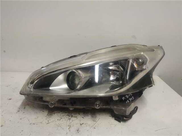 Faro Izquierdo Peugeot 208 1.2 STYLE [1.2 LTR. - 60 KW 12V VTI]
