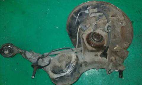 Foto 2ª: Mangueta Trasera Derecha Toyota Rav4 2.0 16V CAT 150CV 110KW [1AZFE] (2001)