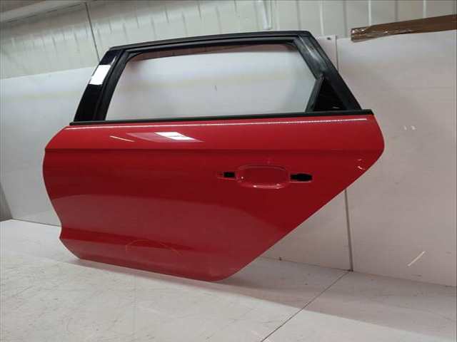 Foto 2ª: Puerta Trasera Izquierda Audi A1 105 CV 77KW [CAYC CAY] (2014)