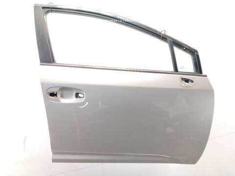 Puerta Delantera Derecha Toyota Avensis 2.0 D-4D ADT270_)