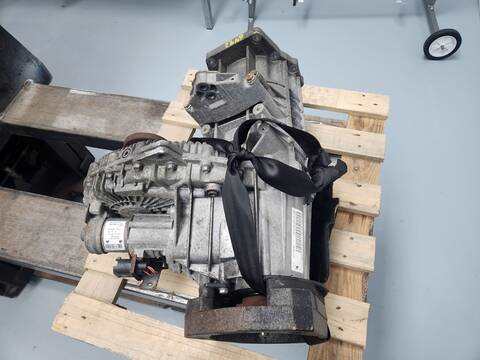 Foto 4ª: Caja Transfer Volkswagen Touareg V6 TDI 239CV 176KW [CAS] (2008)