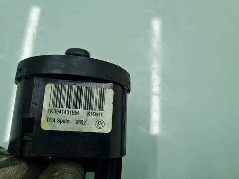 Foto 2ª: Mando Luces Volkswagen Golf RABBIT BLUEMOTION 105CV 77KW [CAYC] (2012)