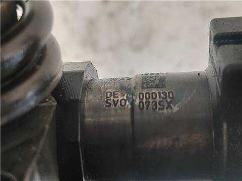 Foto 3ª: Inyectores Volkswagen Passat 2.0 TDI 16V BERLINA 140CV 103KW [BKP] (2005)