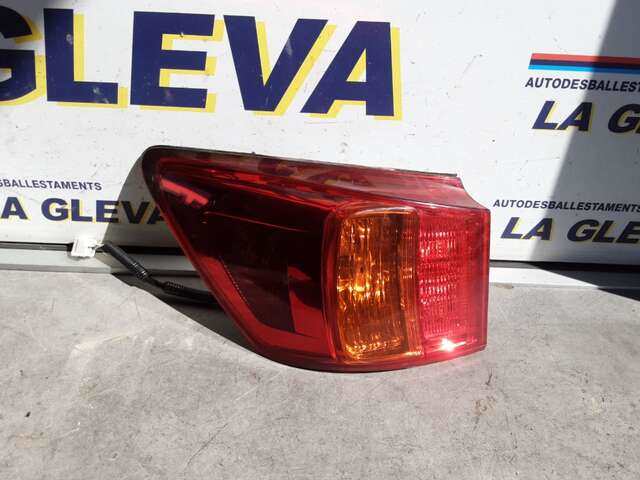 Piloto Trasero Izquierdo Lexus IS 2.5 V6208CV 0CV