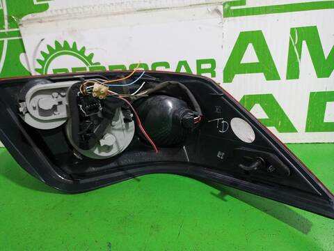 Foto 3ª: Piloto Trasero Derecho Renault Megane CONFORT AUTHENTIQUE 112CV [K4M] (2003)