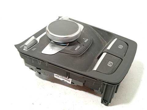 Foto 2ª: Mando Multifuncion Audi Q2 2.0 TDI 150CV 110KW [DTTC] (2024)