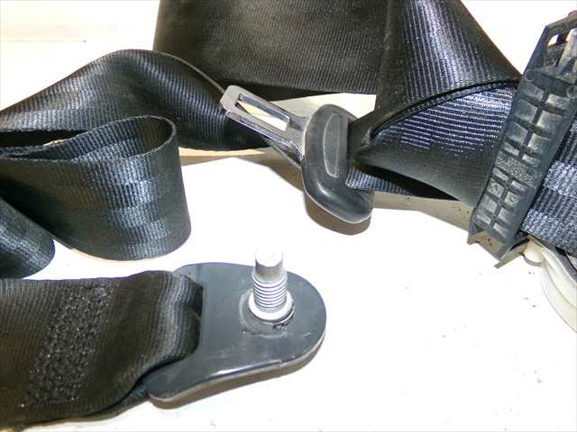 Foto 3ª: Cinturón Trasero Izquierdo Peugeot 3008 1.6 G 2009-2013 (2011)