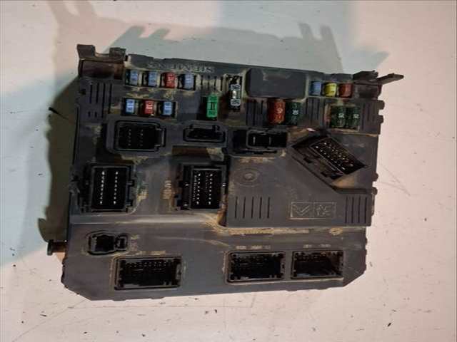 Foto 2ª: Caja Reles Fusibles Peugeot Partner 9HW (2008)