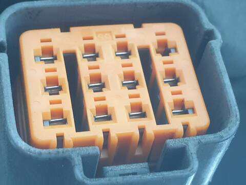 Foto 3ª: Faro Izquierdo Subaru Outback COMFORT