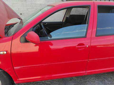 Puerta Delantera Izquierda Volkswagen Golf AKL BERLINA
