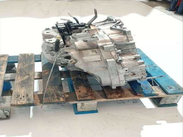 Foto 2ª: Caja Cambios Volvo XC 60 MOMENTUM DRIVE 163CV 120KW [D5204T2] (2011)