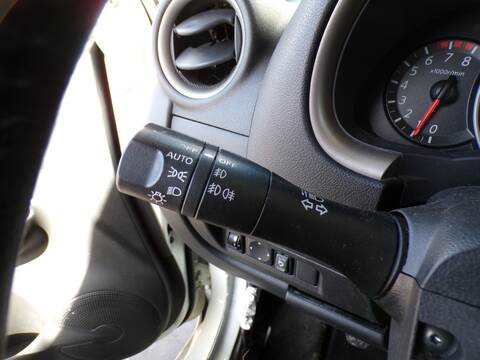 Mando Luces Nissan Micra HR12