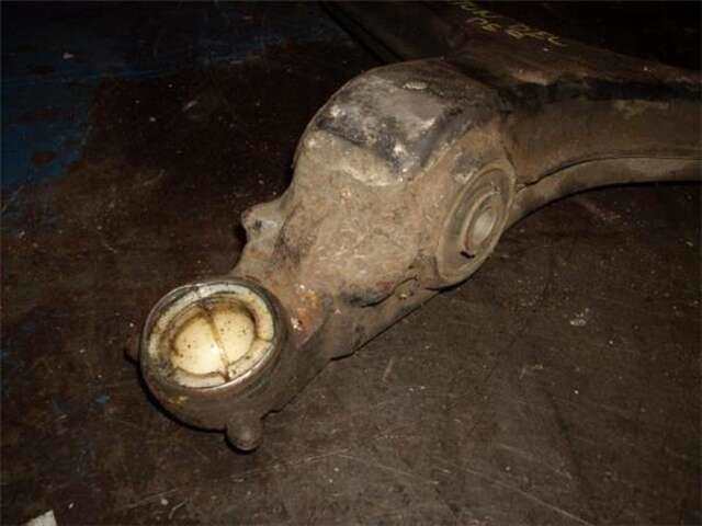 Brazo Suspension Delantero Derecho Ssangyong Rexton 2.7 270 XVT LIMITED [2.7 LTR. - 132 KW TURBODIESEL CAT]
