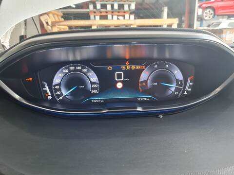 Cuadro de Instrumentos Peugeot 3008 ALLURE 131CV 96KW